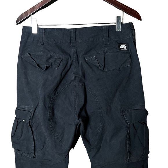 Nike Cargo Pants 32 Medium - Picture 5 of 7